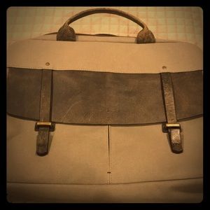 Tmbuk2 Hudson laptop briefcase